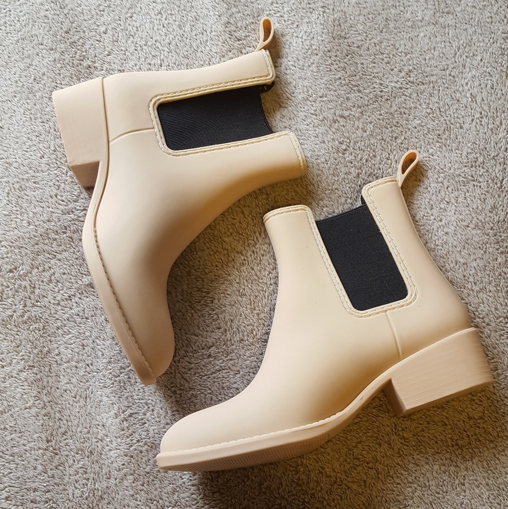 Jefferey Campbell Matte Taupe Stormy Rainboots Sz8